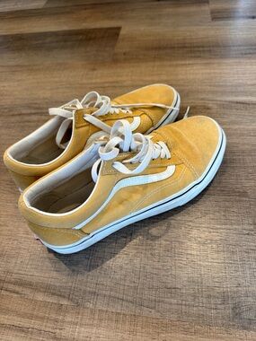 Yellow Low-Top Vans Skate Sneakers with White Stripe